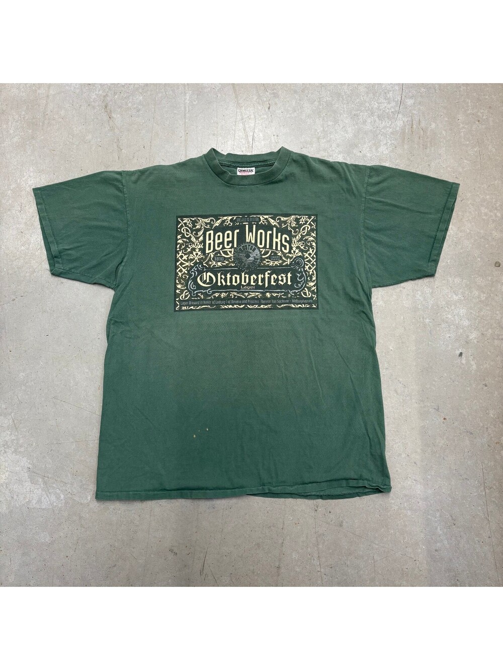 Vintage 90s Oktoberfest Beer Works Graphic T-Shirt Extra Large Green